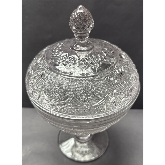 Duncan Miller Sandwich Glass Pale Lavender Lilac Covered Candy Dish Pedestal - Picture 11 of 12